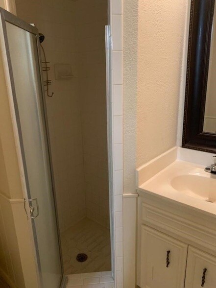 Building Photo - 3314 81st St