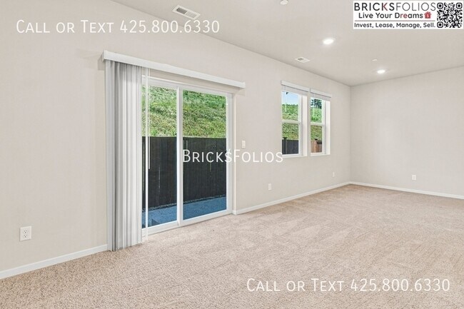 Building Photo - Peaceful Retreat in Beautiful Bremerton