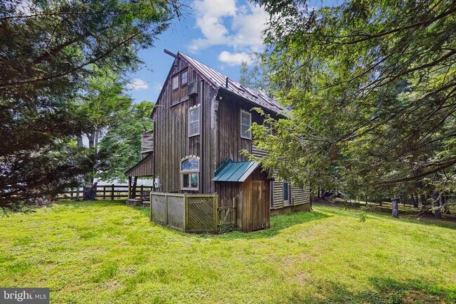 Building Photo - 18285 Foundry Rd