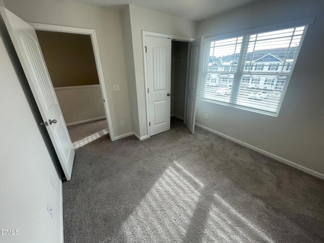 Building Photo - 2048 Wiggins Village Dr