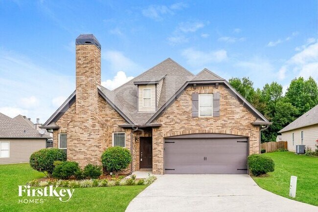 Primary Photo - 2072 Shamrock Ln