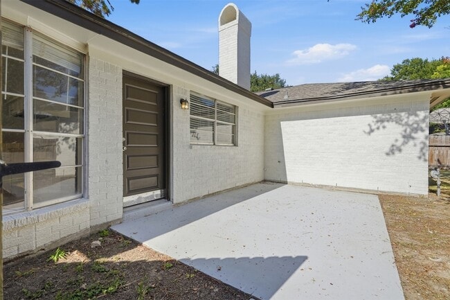 Building Photo - 2506 Nightowl Trail