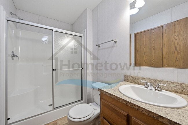 Building Photo - 136 Cedar Hill