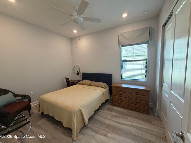 Building Photo - 2371 Caravan Pl