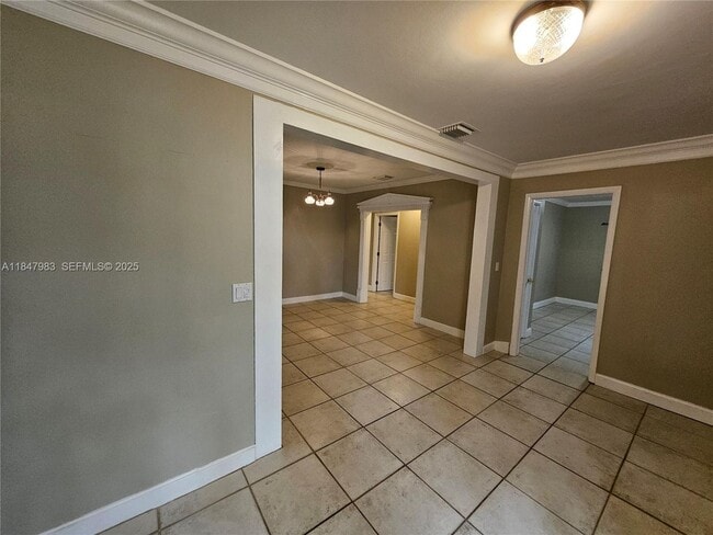 Building Photo - 38 SW 6th St