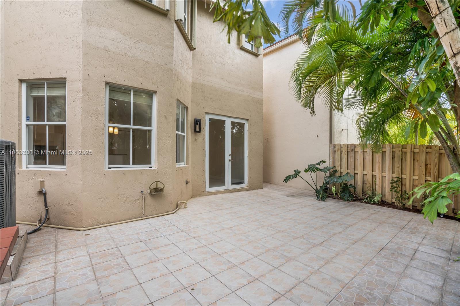 Building Photo - 4882 NW 108th Psge