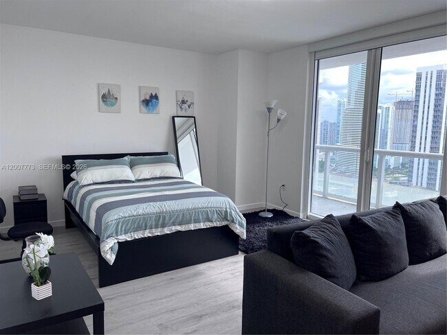 Building Photo - 50 Biscayne Blvd