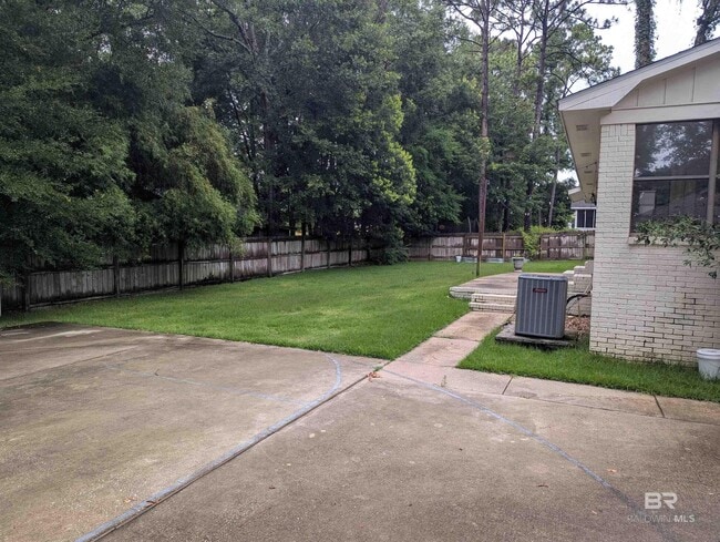 Building Photo - 507 Patlynn Dr