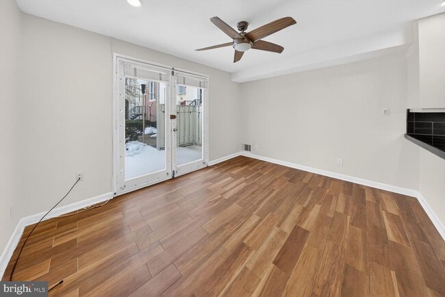 Building Photo - 73 G St SW