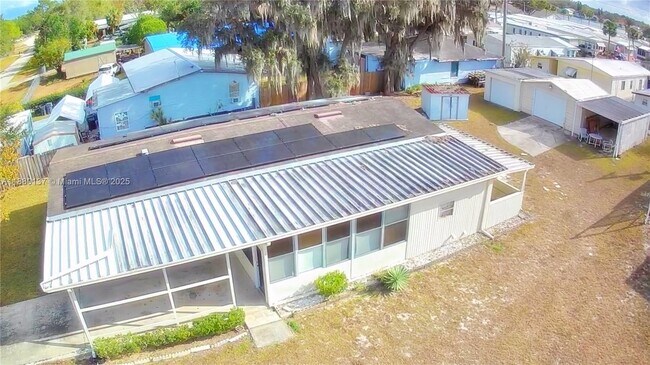 Building Photo - 3930 Country Pl