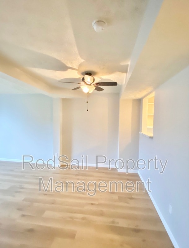 Building Photo - 8 Terri Sue Ct