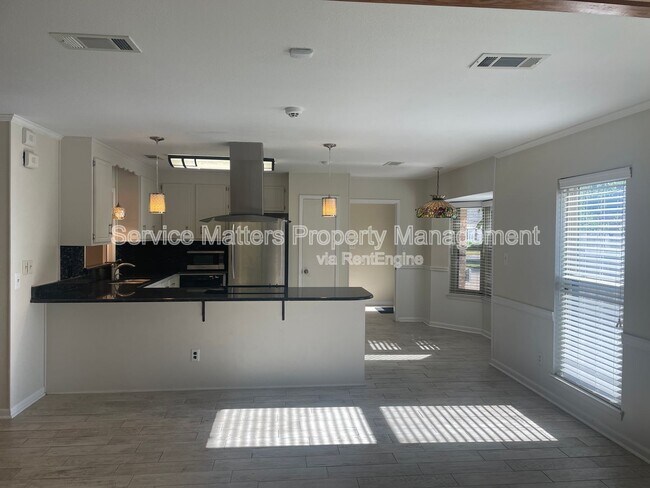 Building Photo - 6341 Dunlieth Pl