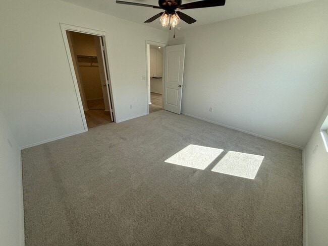 Building Photo - 10412 Marilyn Dr