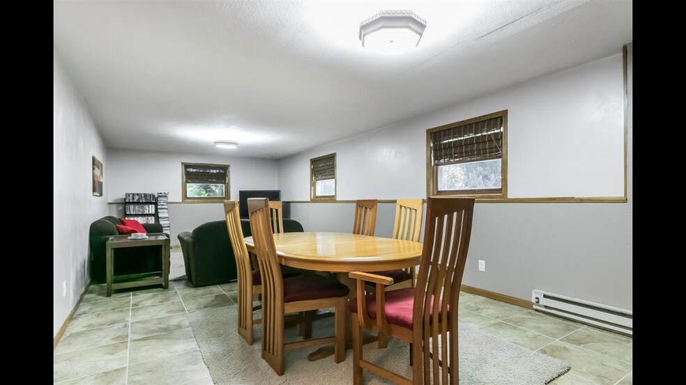 Rec Room Lower Level - 1037 Fountain Dr