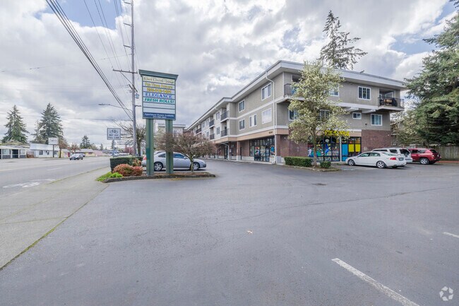 Building Photo - Town Centre Village