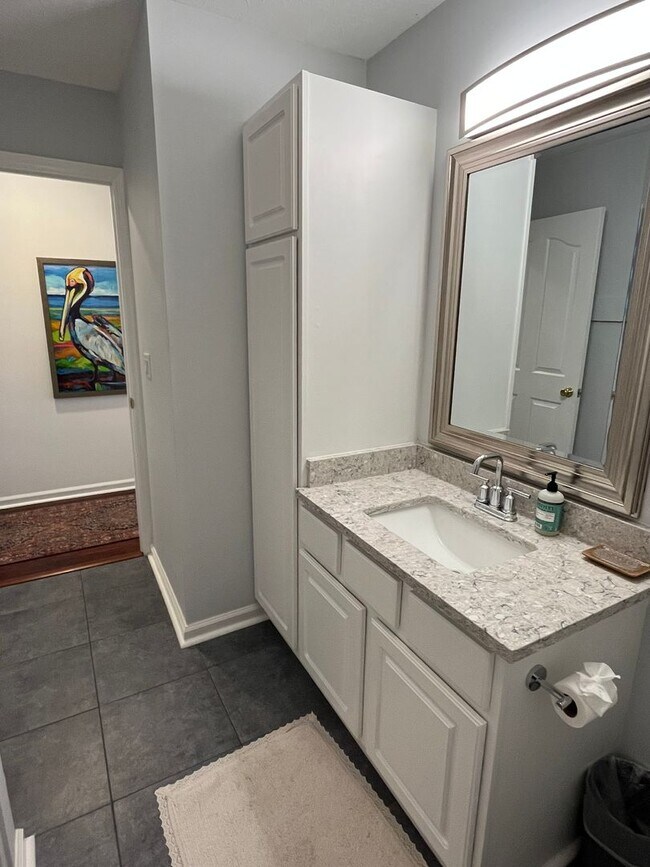 Building Photo - 108 Turtle Cay Dr