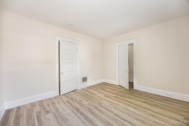 Building Photo - Two Bedroom Available Now and for 26-27 Year!