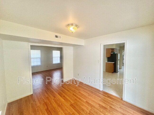 Building Photo - 16736 Amherst Oak Ln