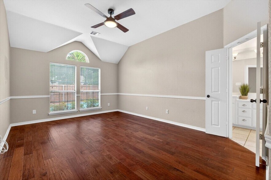 Building Photo - 3004 Teal Ln