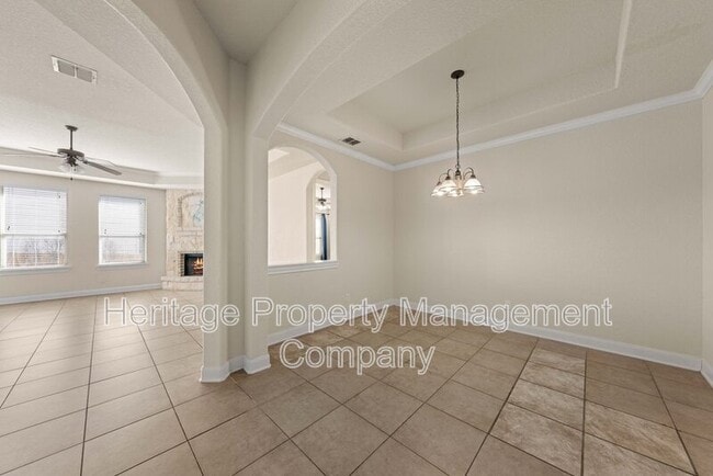 Building Photo - 11230 Begonia rock