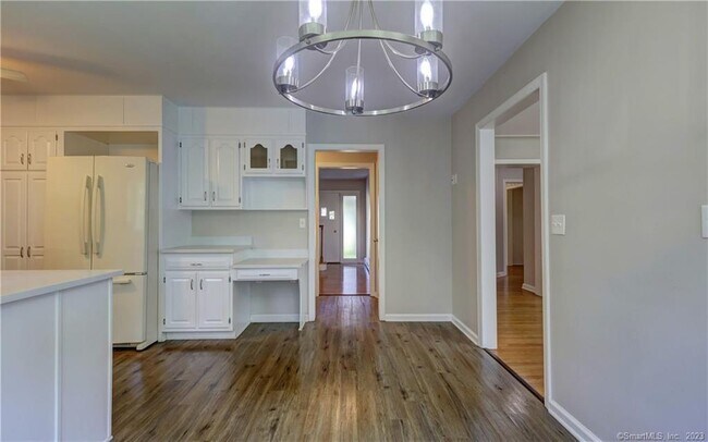 Building Photo - 32 Koger Rd