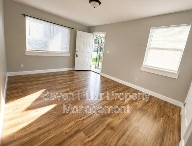 Building Photo - 1048 Republic Ave
