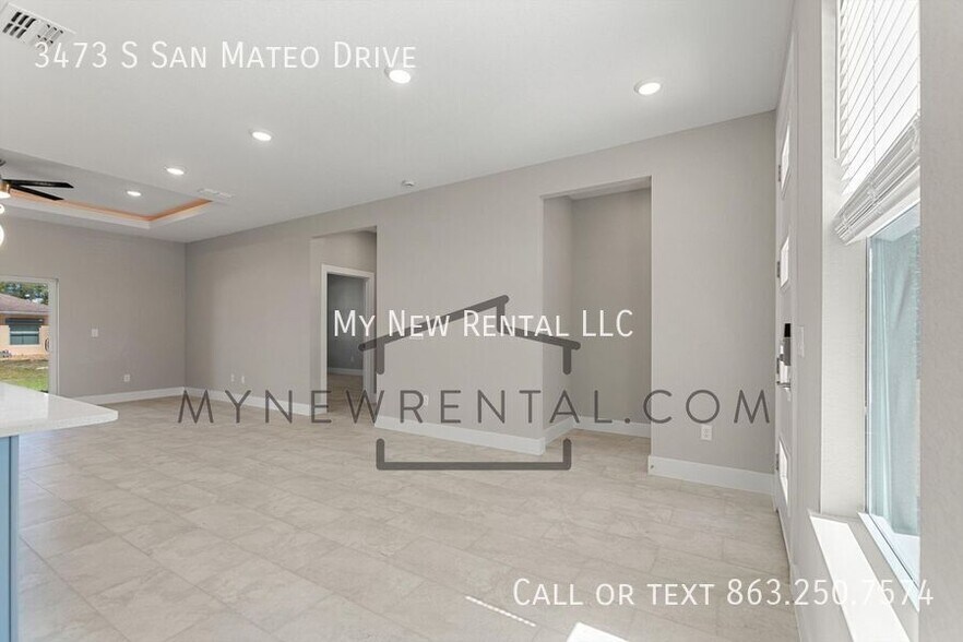 Building Photo - 3473 S San Mateo Dr