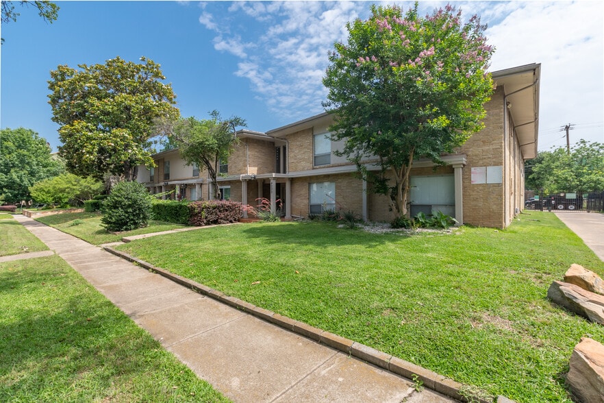 Front of Building - 4330 Bowser Ave