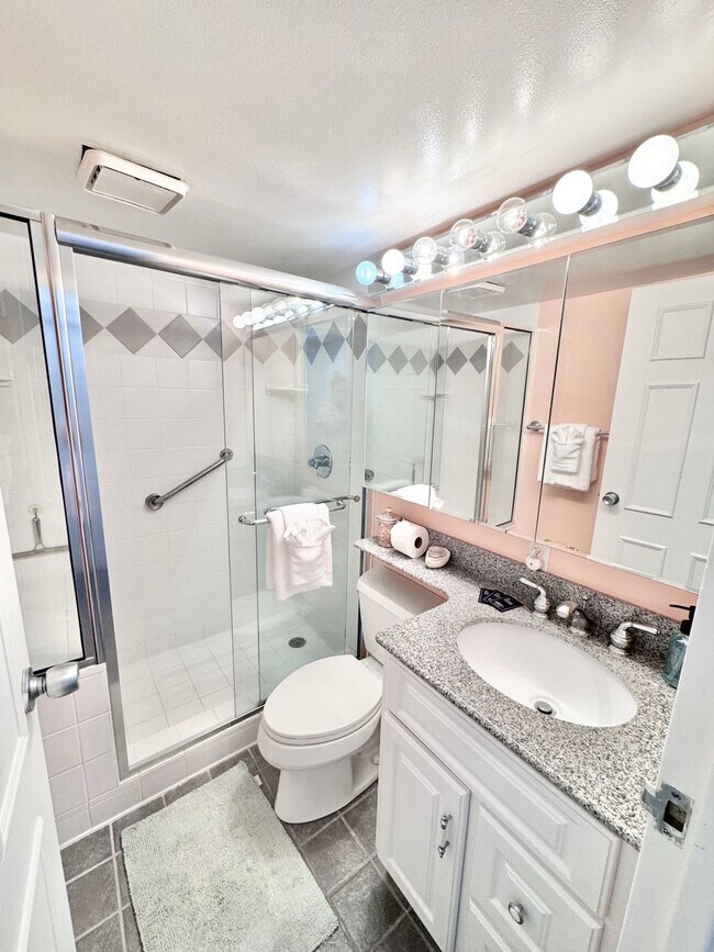 Building Photo - 303 Atlantic Ave