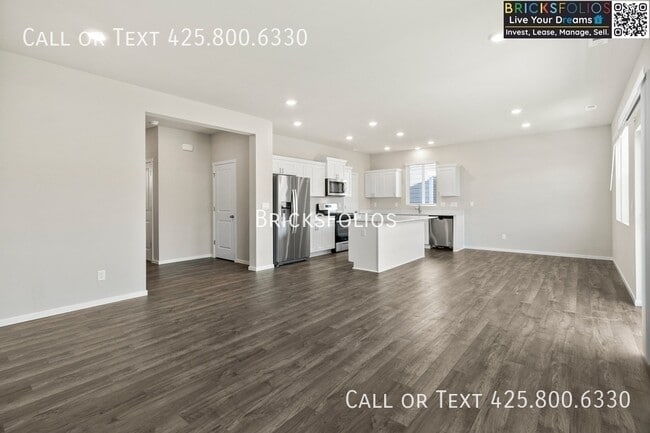 Building Photo - 1342 SW Pendleton Way