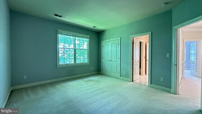 Building Photo - 1354 Lewinsville Mews Ct