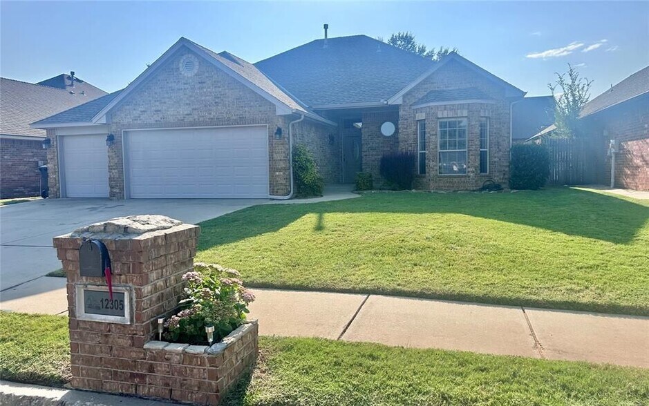 Primary Photo - 12305 Sherrie Elaine Dr