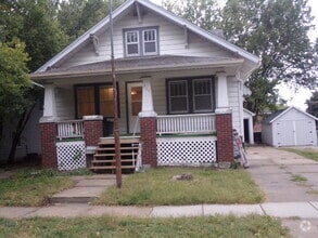 Building Photo - BCR 711 Sumner Street-