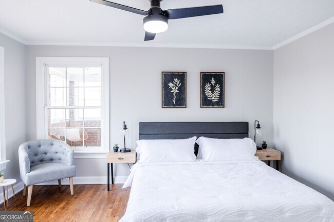 Building Photo - 111 E Screven St