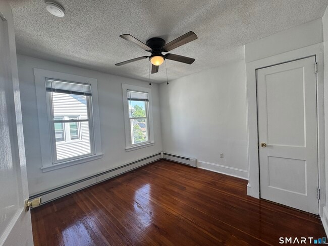 Building Photo - 73 Brooklawn St
