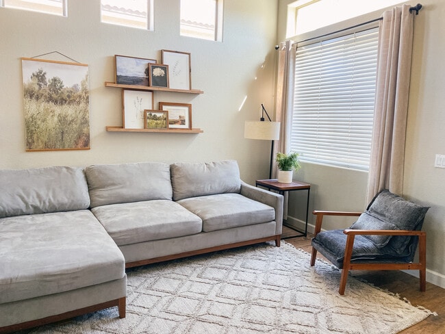 Building Photo - 14286 W Cora Ln