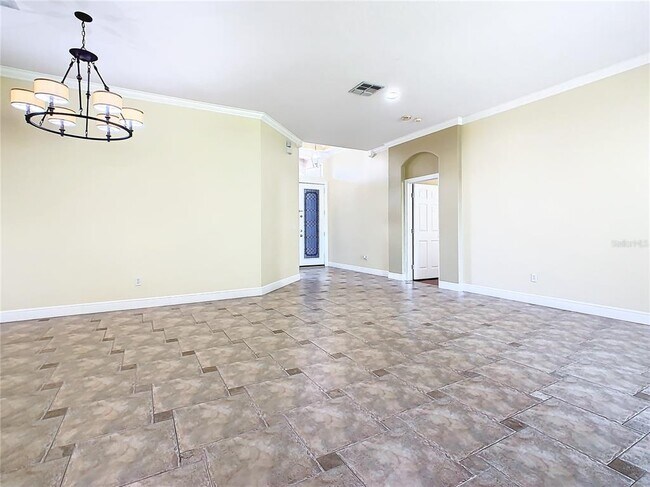 Building Photo - 4925 Brightmour Cir