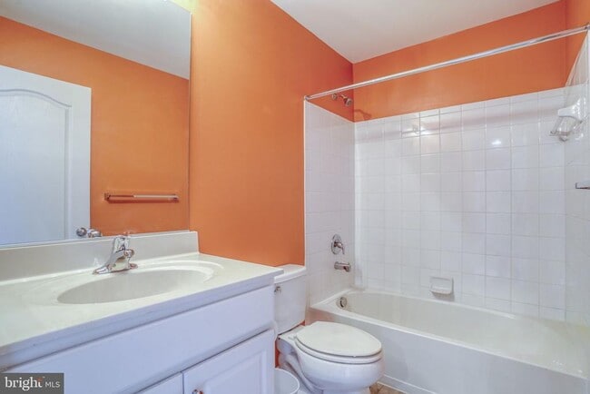 Building Photo - 101 Beaufort Ct