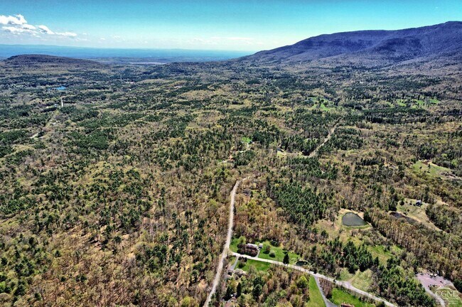 Building Photo - 561 Bald Hill Rd S