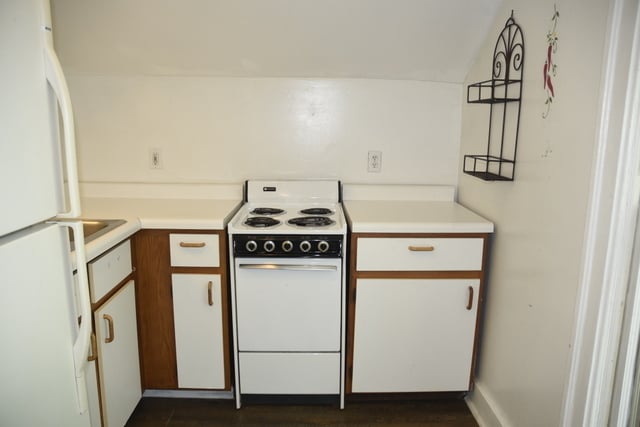 GALLEY - 1539 Jackson N St