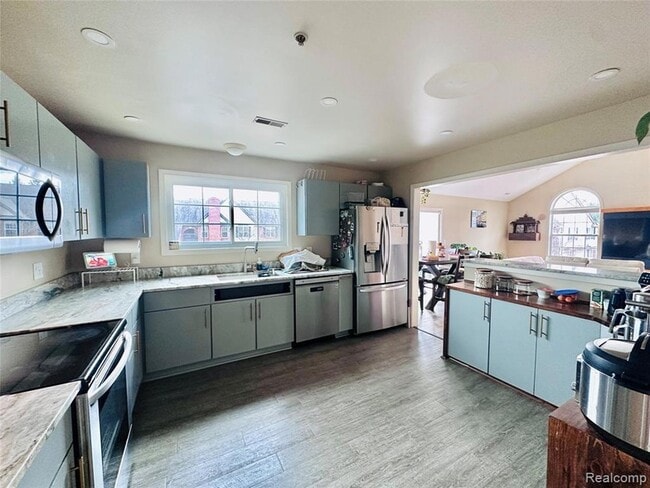 Building Photo - 28122 Carlton Way Dr