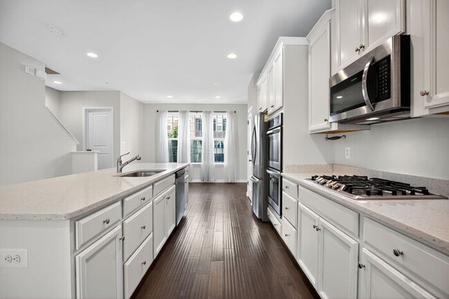 Building Photo - 43718 Winterberry Wy