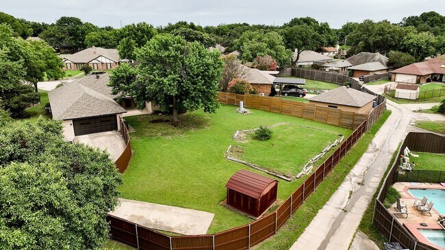 Building Photo - 6809 Fawn Valley Pl