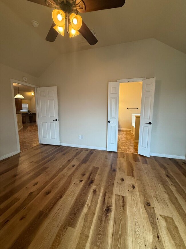 Building Photo - Beautiful 3/2 in Westover Village