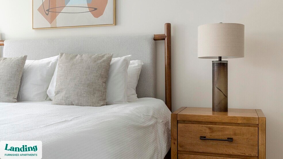 Building Photo - 2 Trl Run