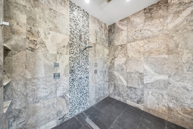 Building Photo - 10270 SW 58th St