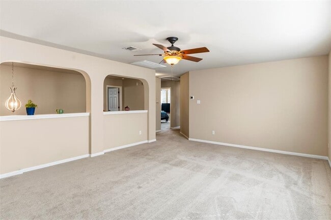 Building Photo - 14504 Broadwinged Hawk Dr