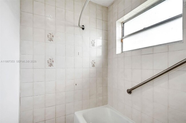 Building Photo - 4525 SW 112th Pl