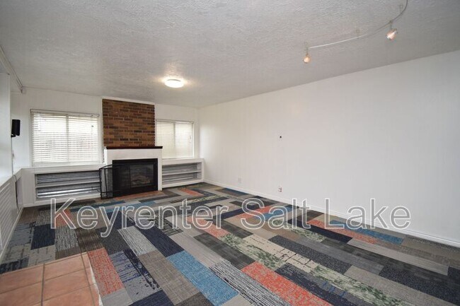 Building Photo - 616 Beynon Ct