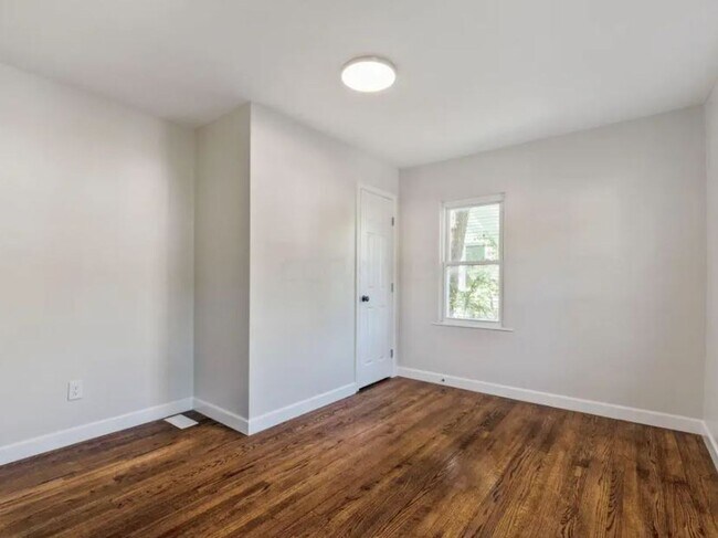 Building Photo - Cape Cod Style 4 Bedroom Home - Newly Remodeled with a Partially Finished Basement!